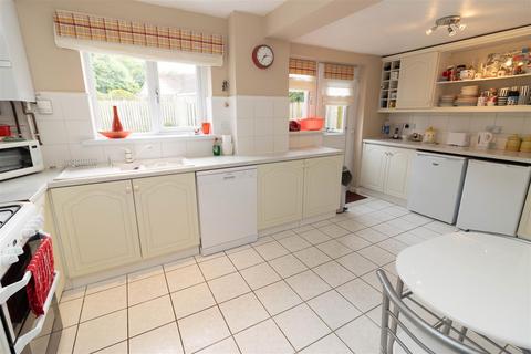 4 bedroom detached house for sale, Harwood Drive, Killingworth, Newcastle Upon Tyne