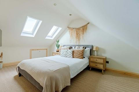 3 bedroom semi-detached house for sale, Myrtle Crescent, Lancing