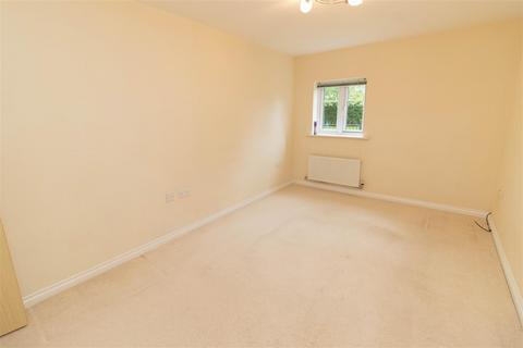 2 bedroom apartment for sale, Charlton Court, Manor Park, High Heaton