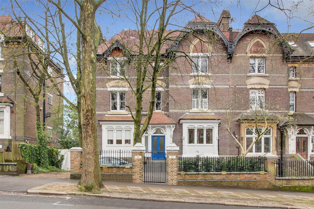 Fitzjohns Avenue, Hampstead 2 bed flat for sale £900,000