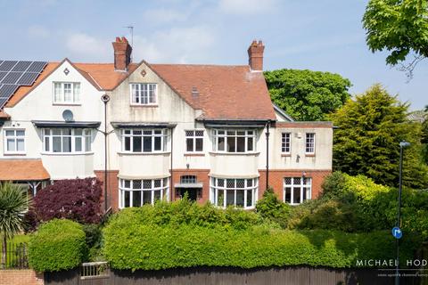 5 bedroom semi-detached house for sale, Beresford Park, Thornhill, Sunderland