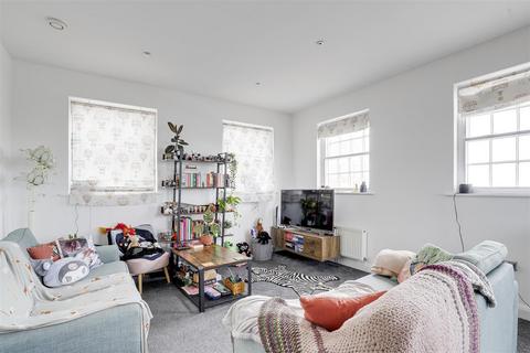 1 bedroom flat for sale, Derby Road, Nottingham NG7