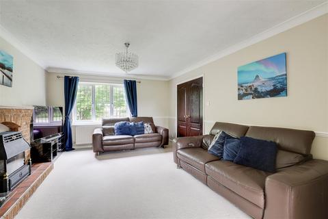 4 bedroom detached house for sale, Ascott Gardens, West Bridgford NG2