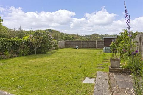 3 bedroom detached house to rent, The Quadrangle, Worthing