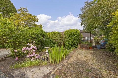 3 bedroom detached house to rent, The Quadrangle, Worthing