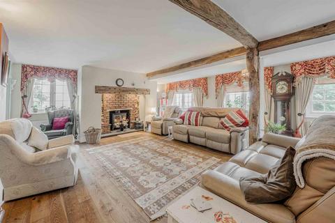 4 bedroom cottage for sale, Ridgehill Cottage, Lodge Lane, Kingswinford, DY6 9XE