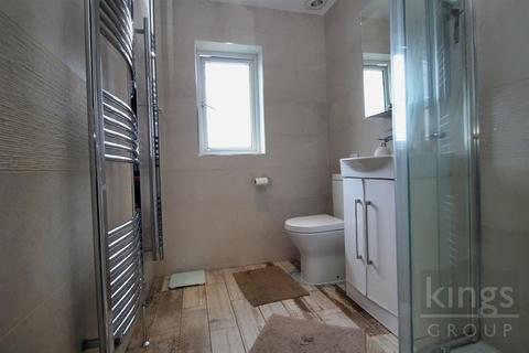 17 Oakview Close, Cheshunt, Waltham Cross, EN7 6LJ