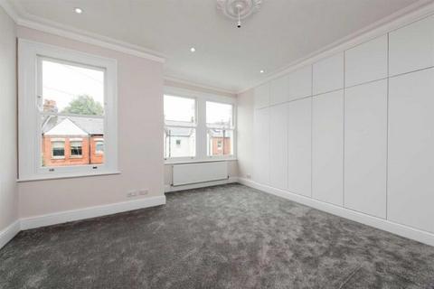 4 bedroom house to rent, Mexfield Road, Putney