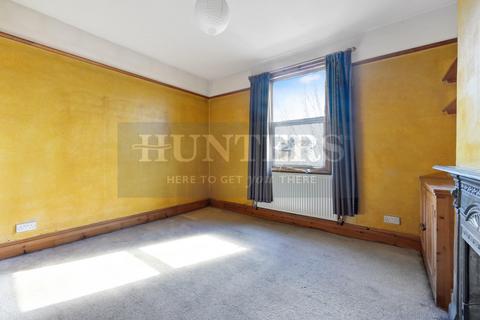 25 Craven Road, Kingston Upon Thames, KT2 6LW