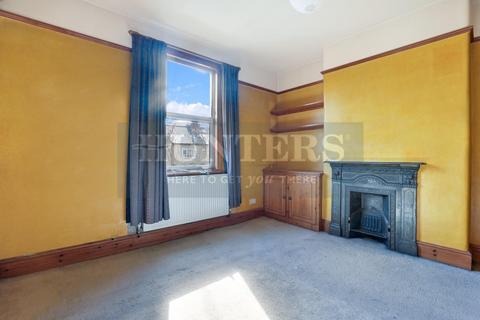 25 Craven Road, Kingston Upon Thames, KT2 6LW