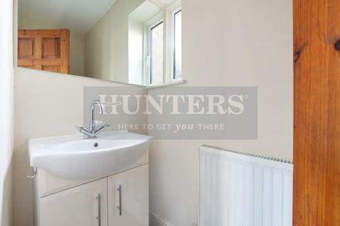 25 Craven Road, Kingston Upon Thames, KT2 6LW