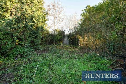 102 Summer Road, Thames Ditton, KT7 0QP