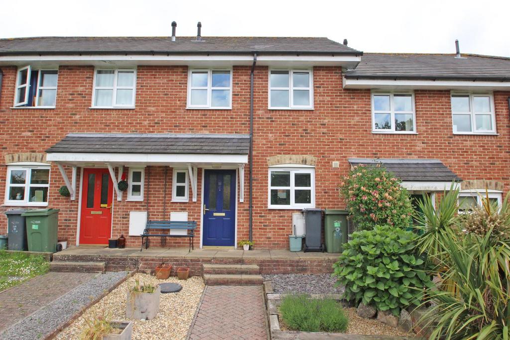 Ringwood Road, Ryde 3 bed terraced house for sale £225,000