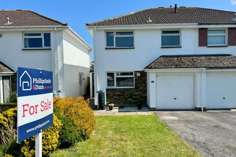 3 bedroom semi-detached house for sale, Velator Close, Braunton EX33