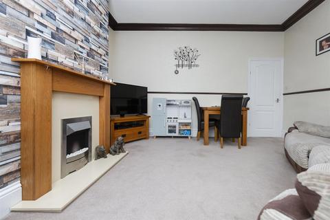375 Halifax Road, Brighouse, HD6 2QJ