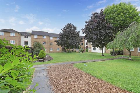 1 bedroom apartment for sale, Thurlow Close, London E4