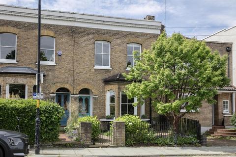 3 bedroom terraced house for sale, Denman Road, Peckham, SE15