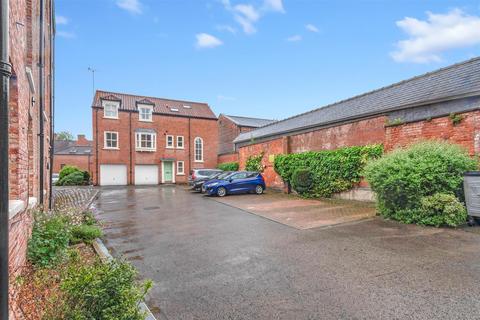 2 bedroom apartment for sale, Trinity Lane, Bishophill