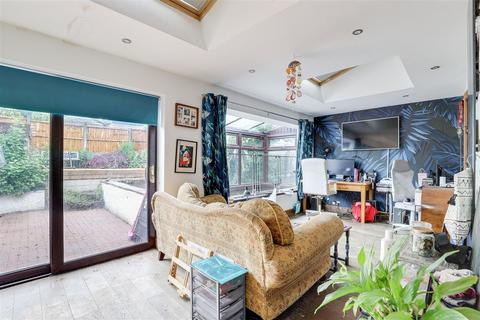 3 bedroom semi-detached house for sale, Coronation Avenue, Sandiacre NG10