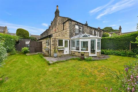 3 bedroom semi-detached house to rent, London Lane, Rawdon, Leeds