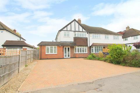 4 bedroom semi-detached house for sale, Woodbury Drive, Sutton SM2