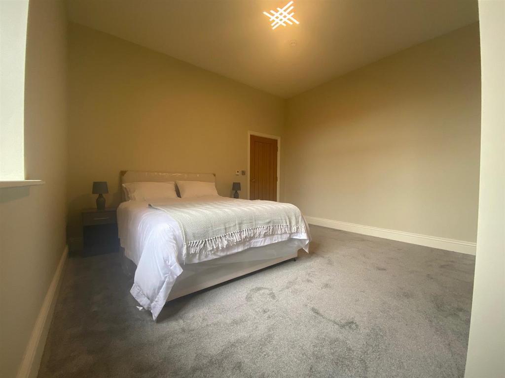 Flat 1 7.jpg