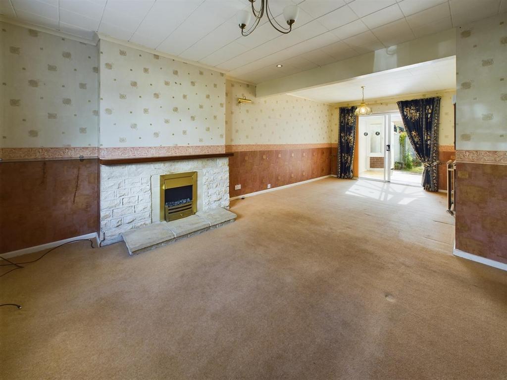 Clare Gardens, Odd Down, Bath 3 bed semidetached house for sale £360,000