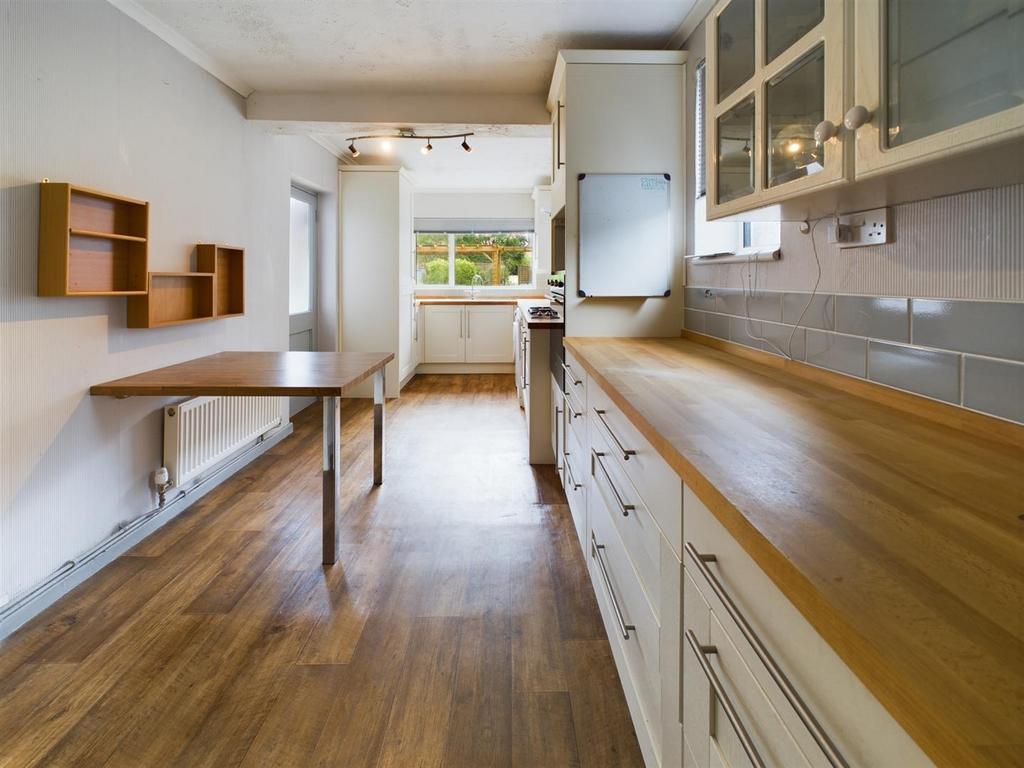 CAM03789 G0-PR0017-STILL016.jpg