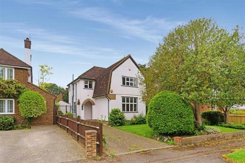 3 bedroom detached house for sale, Purberry Grove, Ewell Village