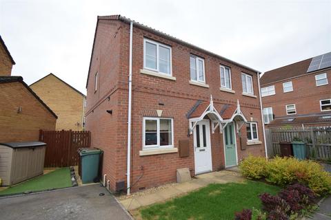 2 bedroom semi-detached house to rent, Park Drive, Wakefield WF3