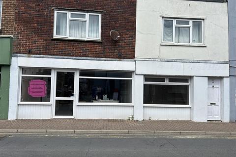 Property to rent, Arcade Road, West Sussex BN17