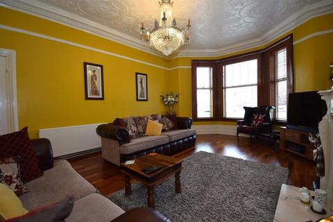 6 bedroom semi-detached house for sale, Grosvenor Road, South Shields