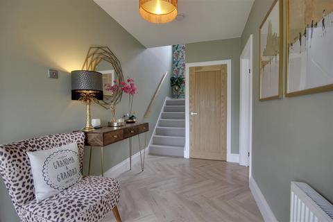 8 Arras Drive, Cottingham, HU16 5LE