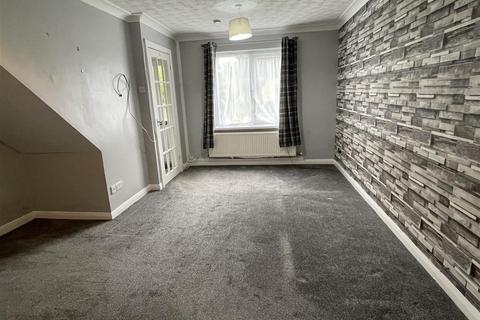 90 Clos Cilsaig, Dafen, Llanelli, SA14 8QU