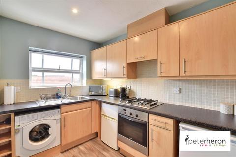 84 Beechbrooke, Ryhope, Sunderland, SR2 0NZ
