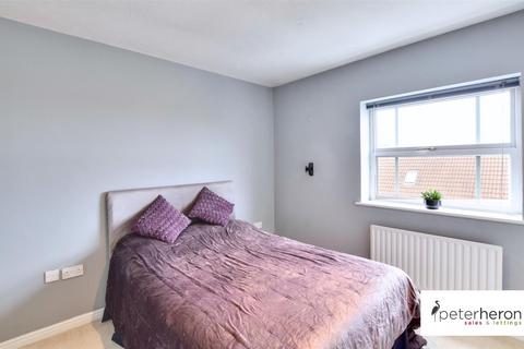 84 Beechbrooke, Ryhope, Sunderland, SR2 0NZ