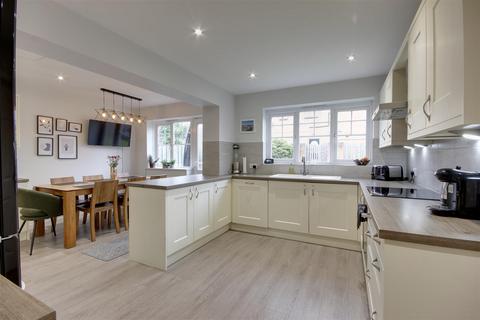 8 Broadley Way, Welton, Brough, HU15 1TA