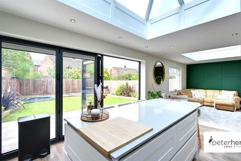 12 Lambourne Road, Sunderland, SR2 9BX