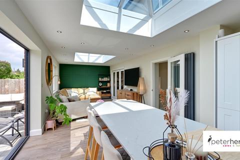 12 Lambourne Road, Sunderland, SR2 9BX
