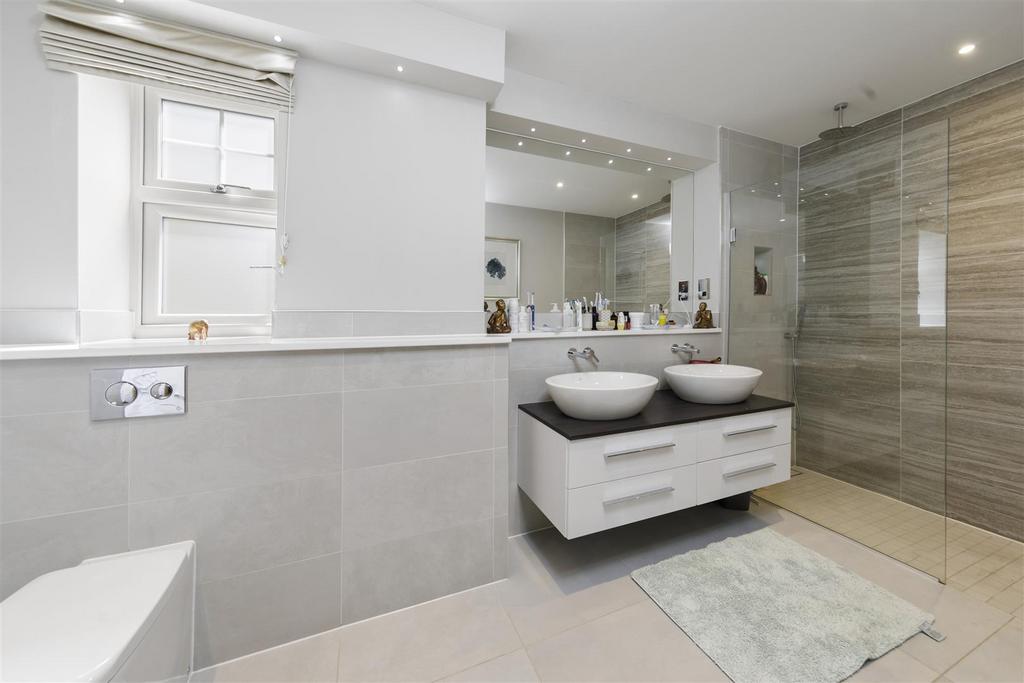 6-Coplestone-Chase-Cranley-Road-Guildford-GU1-2 JW-