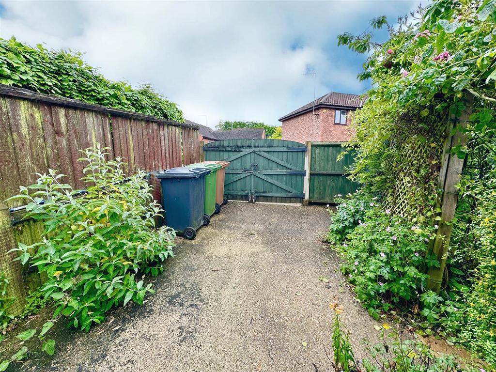 Driveway.jpg