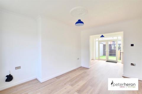 72 Bathgate Avenue, Sunderland, SR5 4RD