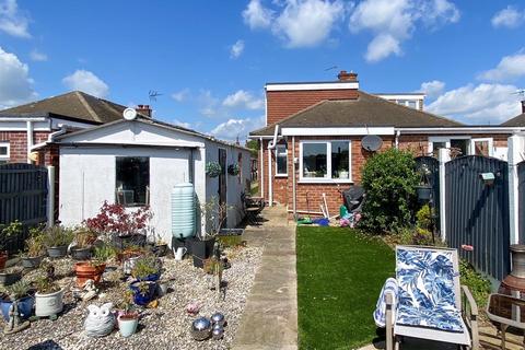 2 bedroom semi-detached bungalow for sale, Chestnut Avenue, Bradwell