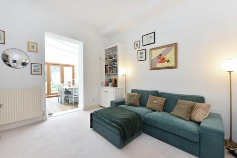 1 bedroom flat to rent, Chesilton Road, Fulham, SW6