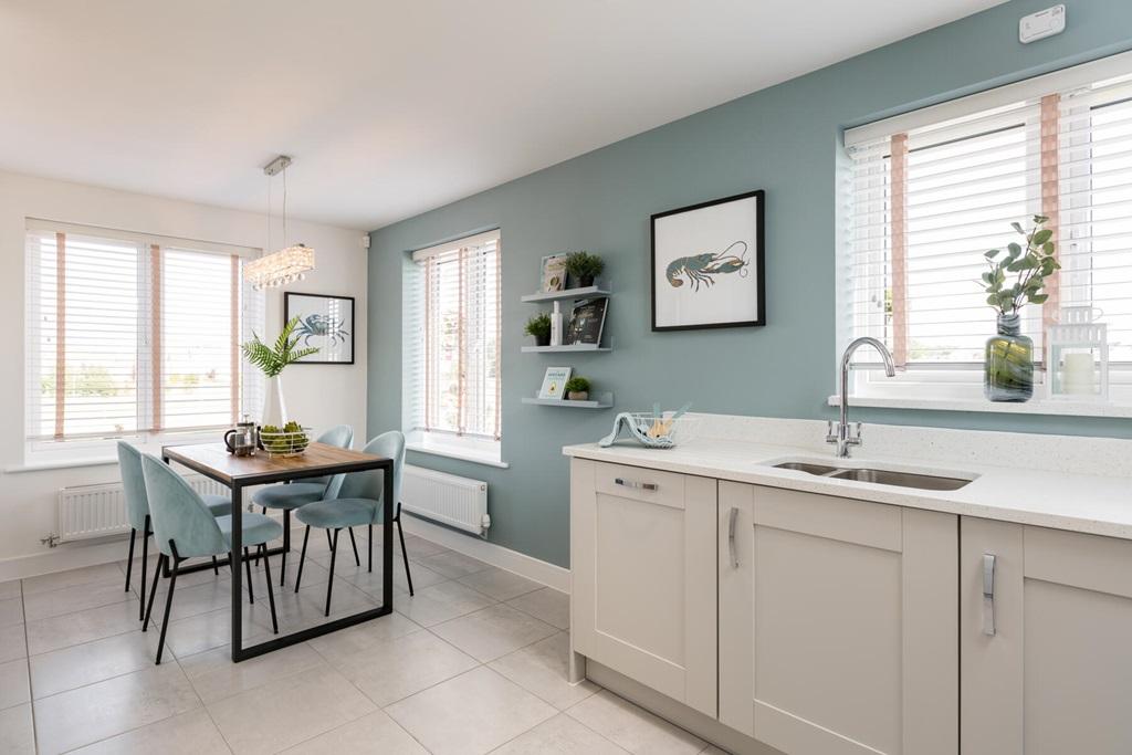 A spacious kitchen/dining area for entertaining