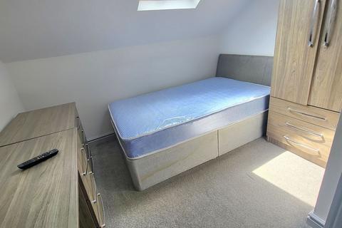 6 bedroom house share to rent, Birmingham B29