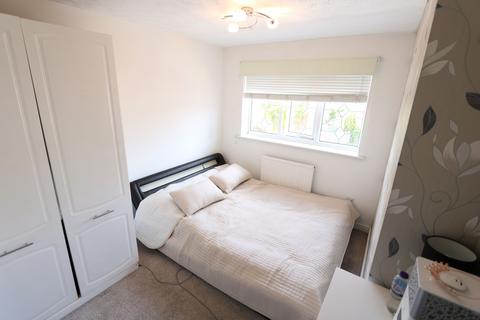 45 Caravel Close, Grays, RM16 6QB