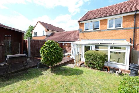 45 Caravel Close, Grays, RM16 6QB