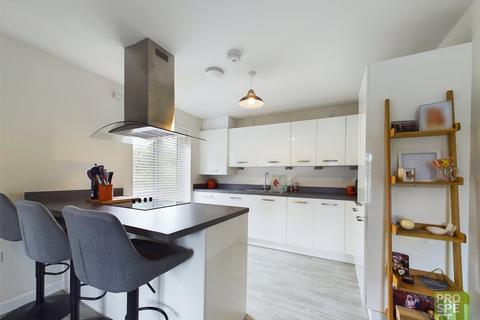 2 bedroom apartment for sale, Beechey Place, Wokingham, Berkshire, RG40