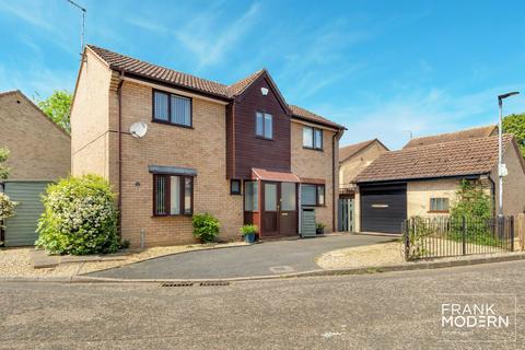 3 bedroom detached house for sale, Paulsgrove, Orton Wistow, PE2